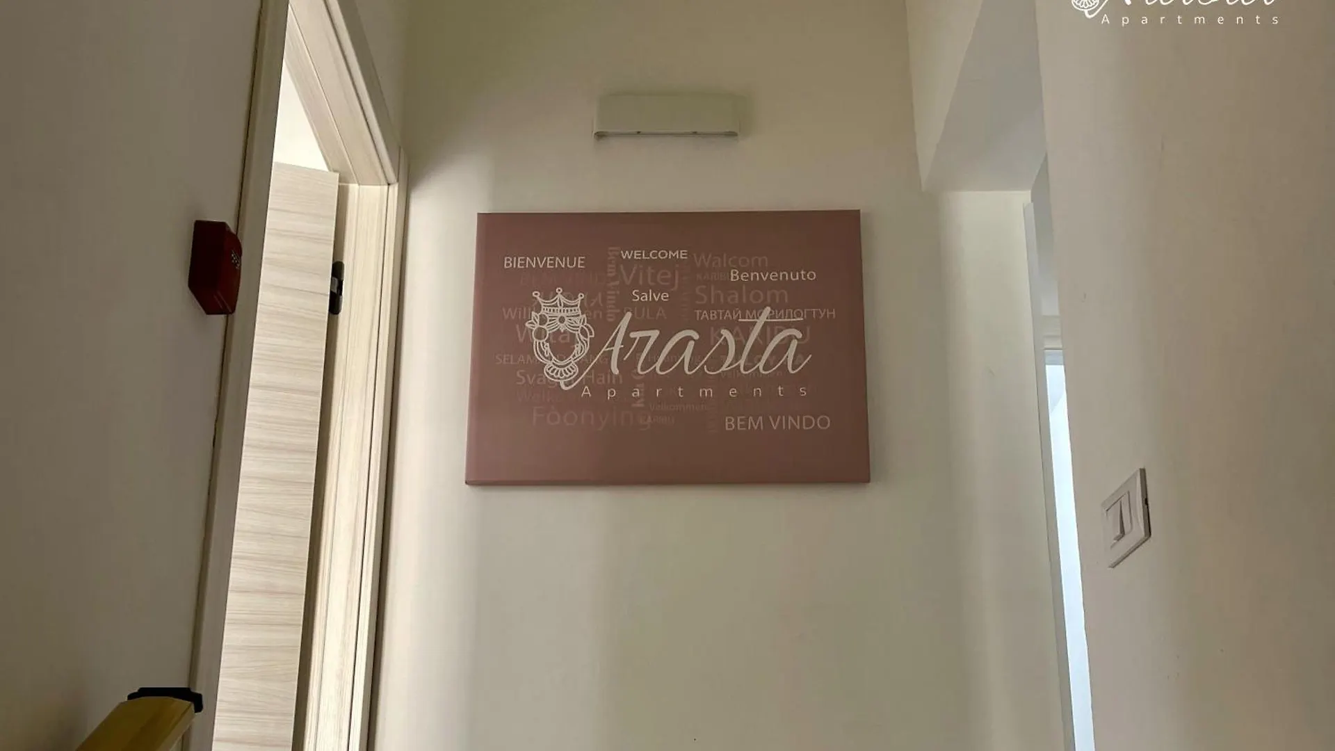 Arasta Apartments Noto